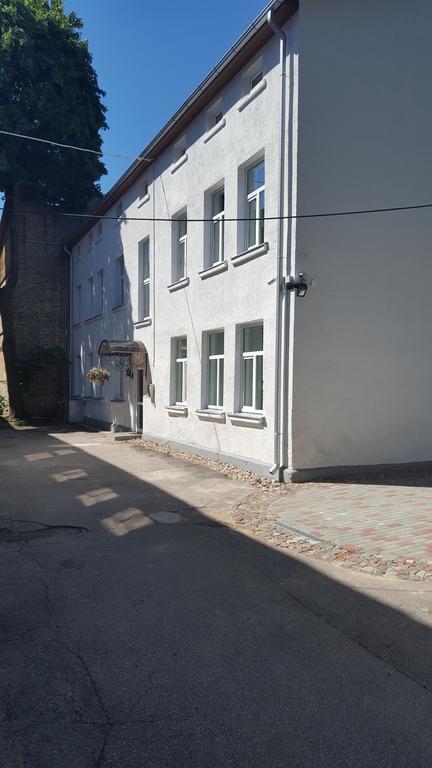 Ventspils Centra Apartamenti Bagian luar foto