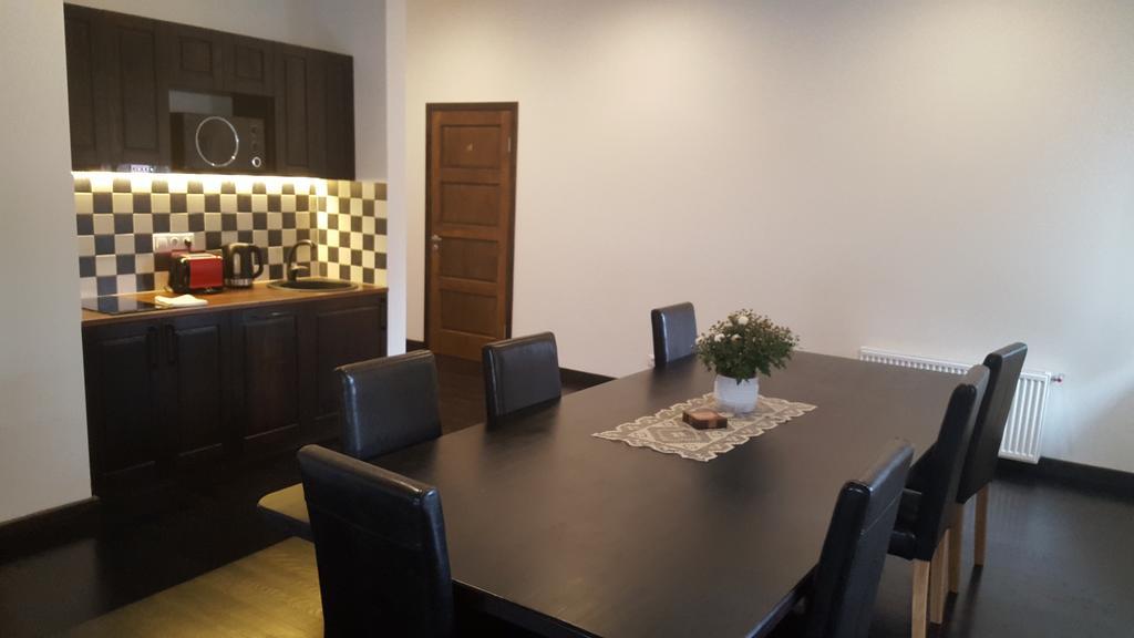 Ventspils Centra Apartamenti Bagian luar foto