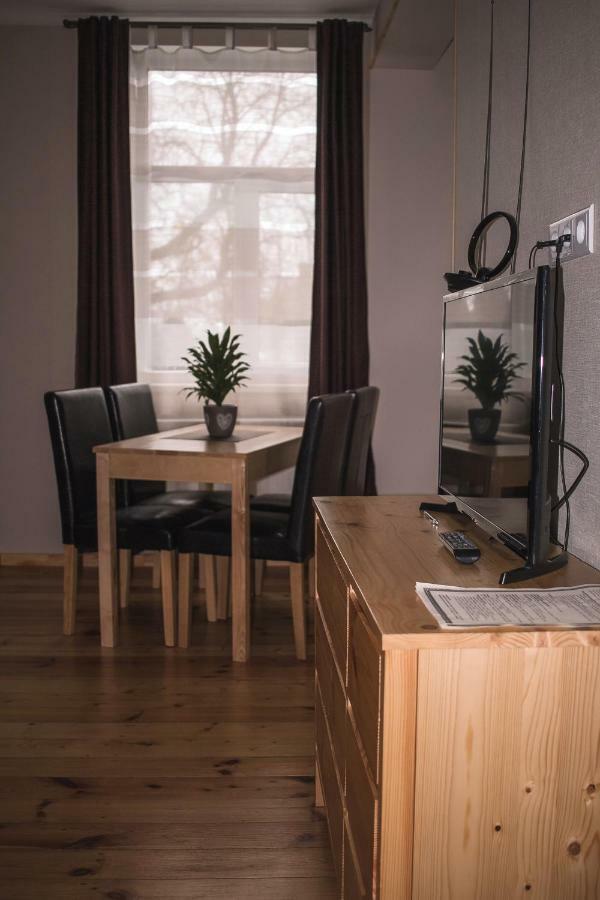 Ventspils Centra Apartamenti Bagian luar foto