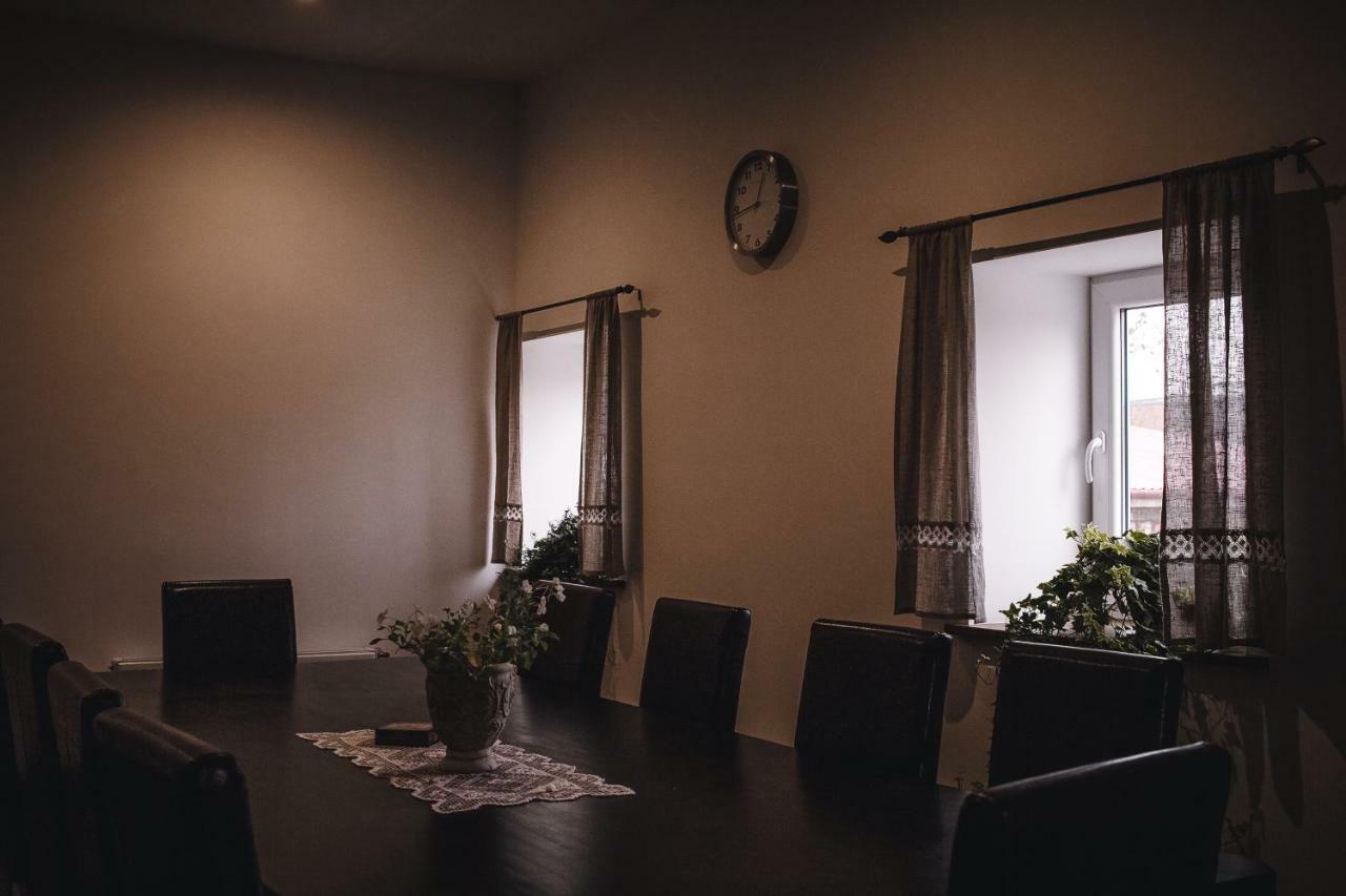 Ventspils Centra Apartamenti Bagian luar foto